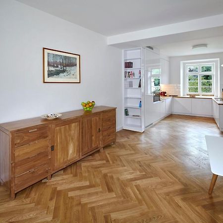Downtown Suites Mala Strana Прага Екстериор снимка