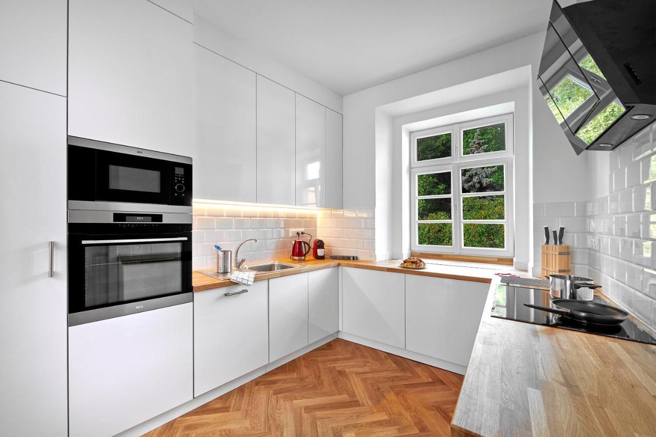 Downtown Suites Mala Strana Прага Екстериор снимка